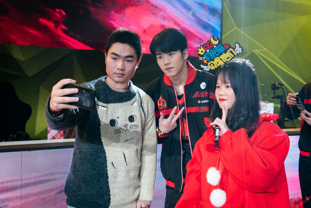 麟羽为何无缘首发,只能做七年替补?ag领队:他得有实力证明自己能首发!