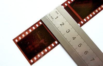 胶片相机知识35mm胶片和全画幅相机有什么关系