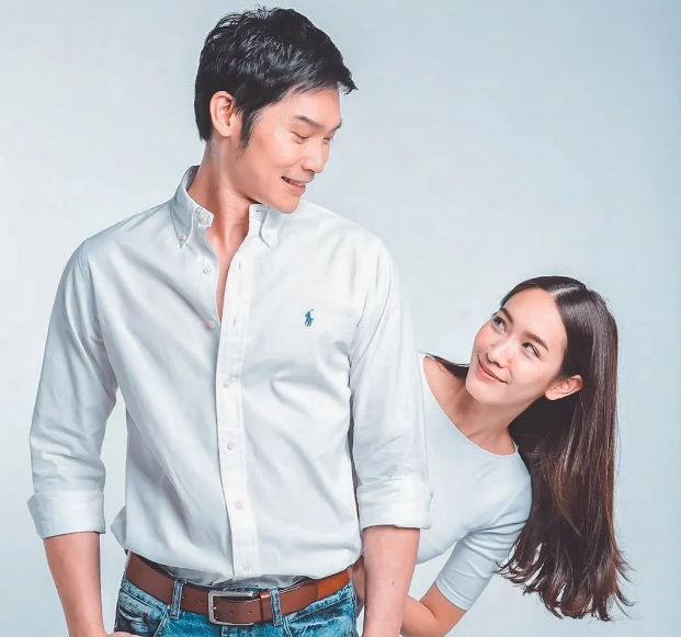 泰星的圈外恋人长啥样tor女友被评论不般配ann与男友相恋18年