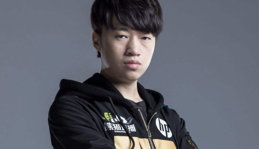 lpl两大野王轮流带小虎,终于带到韩服第一,rng奖金超过100w?