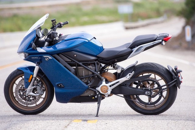 燃油摩托车时代的终结者zerosrs电摩评测