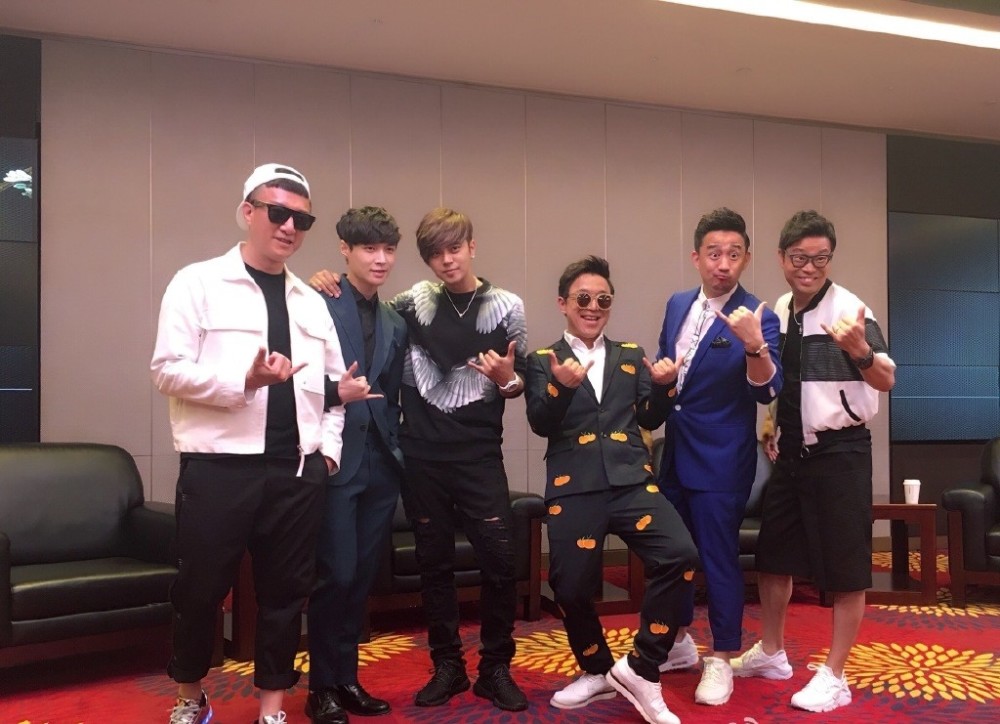 极限挑战6|《极限挑战6》贾乃亮玩游戏梦回原来最初味道，无人配合令人遗憾！