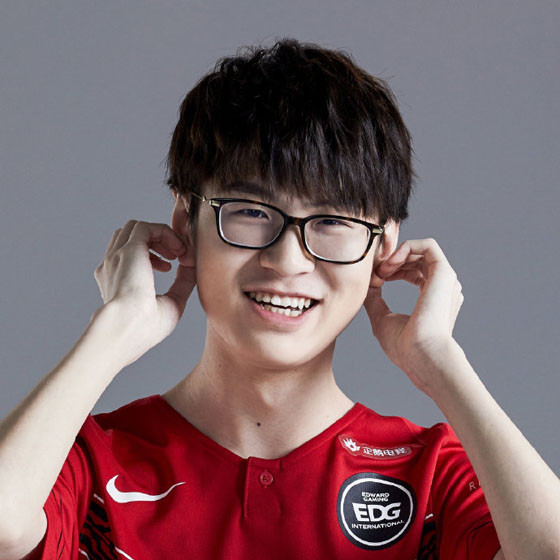 厂长直播谈edg被翻盘过于稳了就是怂游戏内理解出了问题