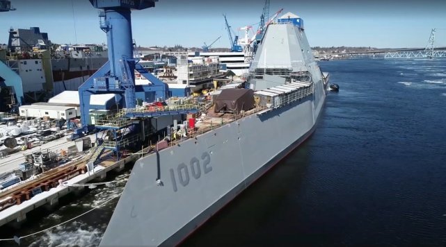 图片:林登.约翰逊号