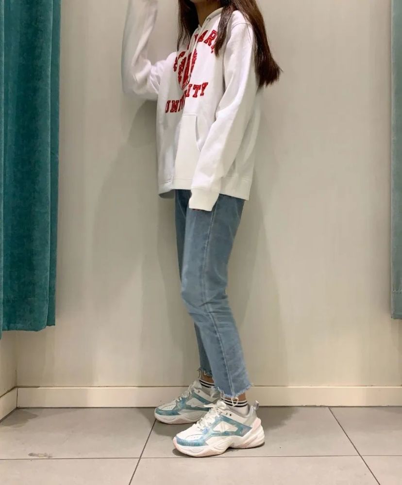 想要春夏必备平价老爹鞋?巴黎世家让一让,来双nike m2k就搞定了