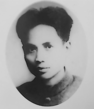 因为他们的负重前行我们才拥有今天的幸福