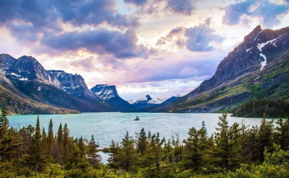 被誉为 世界上最漂亮的山脉 看完事后你敢信吗 被誉为 落基山脉的灵魂 百观网 百姓观察网