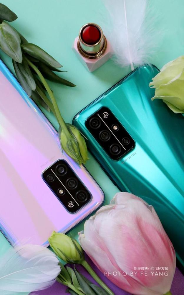 而在npu方面,麒麟820还搭载升级的华为自研架构,实现卓越的ai能效,为