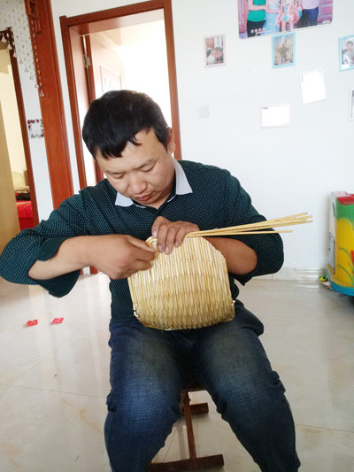 “手工箅子”玩出花！临朐这个传承人的“非遗致富经”越念越活_腾讯新闻