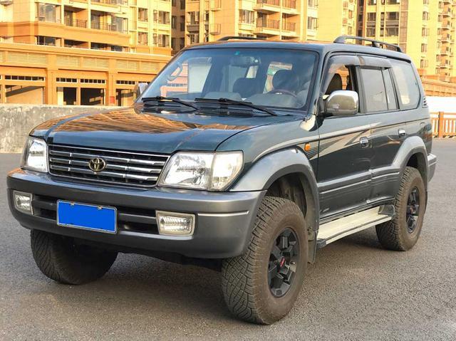 经典老车丰田lc95进口丰田霸道3400_腾讯新闻