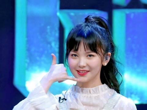 这之后刘亚楠也被爆出参与过校园暴力,节目里面这个妹妹看起来是挺