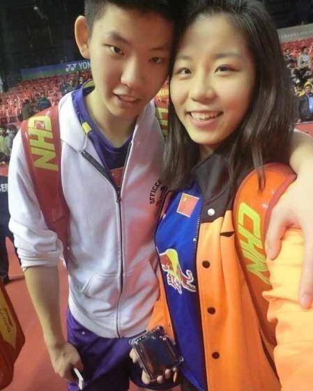 最让人惊诧的是贾一凡和刘雨辰分手,黄东萍称刘雨辰是贾一凡的前男友