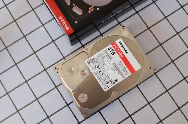 东芝p300机械硬盘体验!3tb存资料妥妥的!