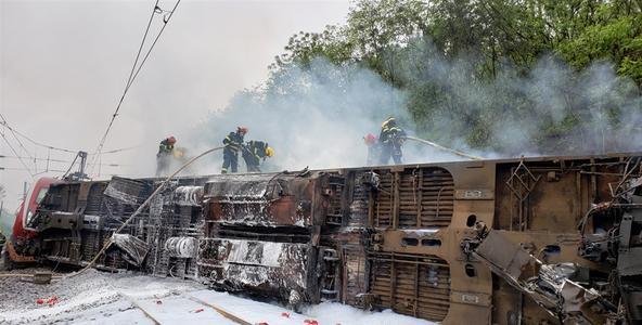 我們的鐵路系統這麼發達,為何湖南火車會脫軌?其實跟技術水平關係不大