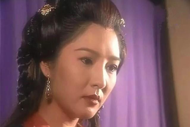 她还与白世镜,全冠清,徐长老有不清不白的关系,但是确实一直没有孩子.