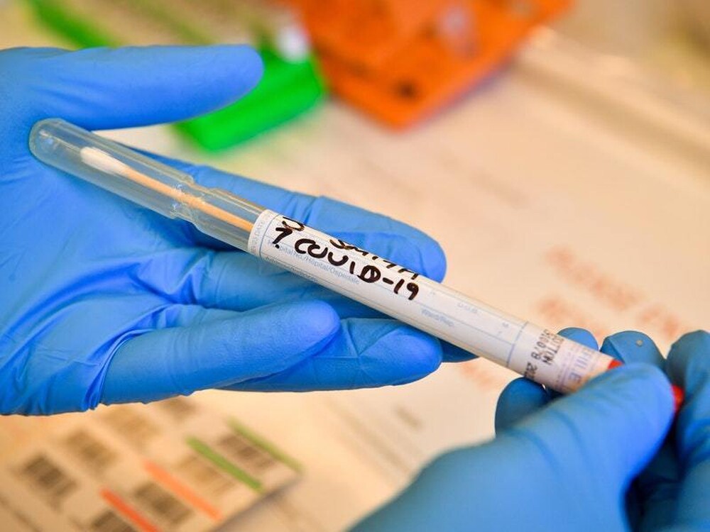 大卫·莫尔斯|美国6岁女孩感染新冠后医生让她多吃冰棒，当天就在睡梦中死去