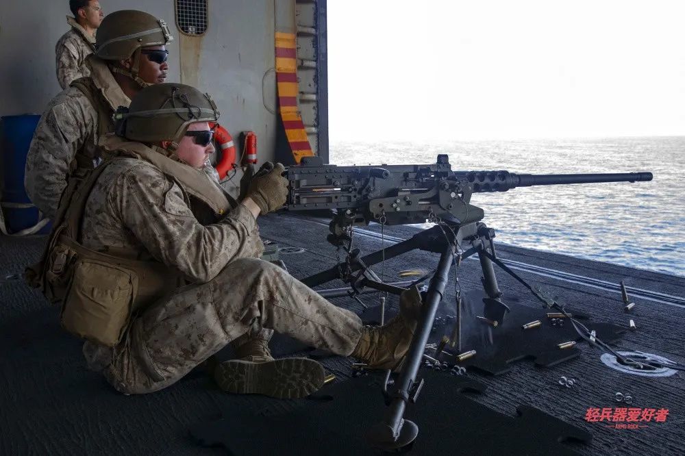 50口径重机枪射击训练_腾讯新闻