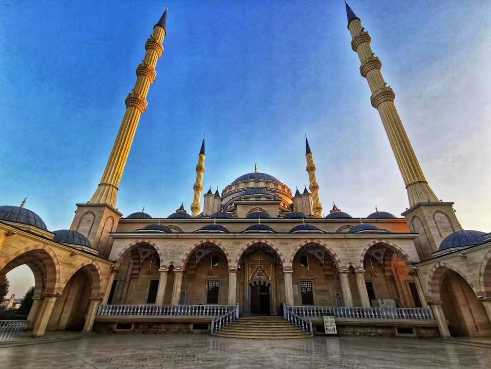 曾经令人头疼的俄罗斯车臣,11年后成迷人的现代化城市,值得去旅行