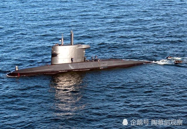 荷兰一艘潜艇陷入悲剧8人确诊新冠全体艇员陪同数天才能归港