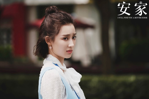 《安家》朱闪闪爆火后,24岁孙佳雨又一部新剧来袭,男主是罗云熙|朱