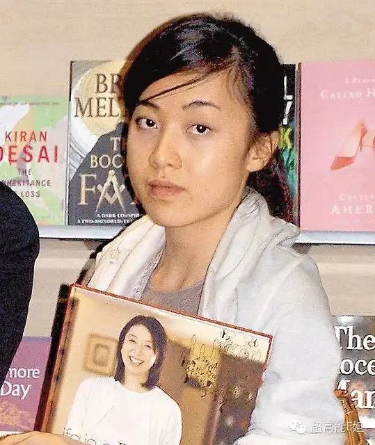 香江最传奇娱记,"屋村贵妇"甘比的快乐与哀愁