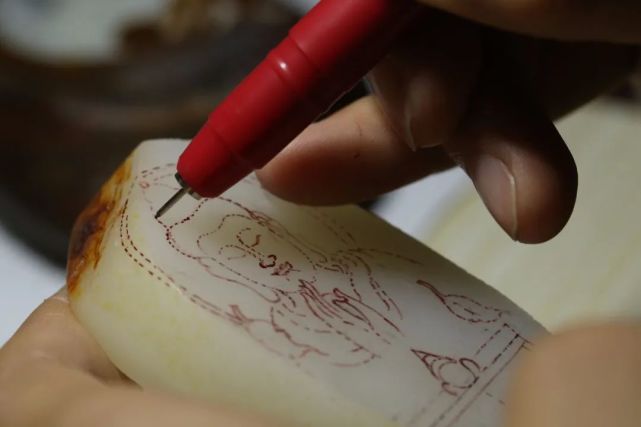 玉雕学徒学了两三个月越学越迷茫