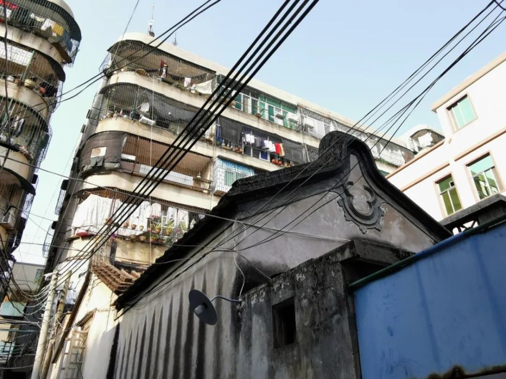 从西门直街到西园领略汕头潮阳棉城的老建筑之美