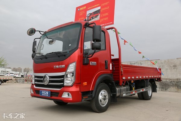 搭载130马力潍柴机,窄体版进城更灵活,实拍重汽王牌瑞狮轻卡