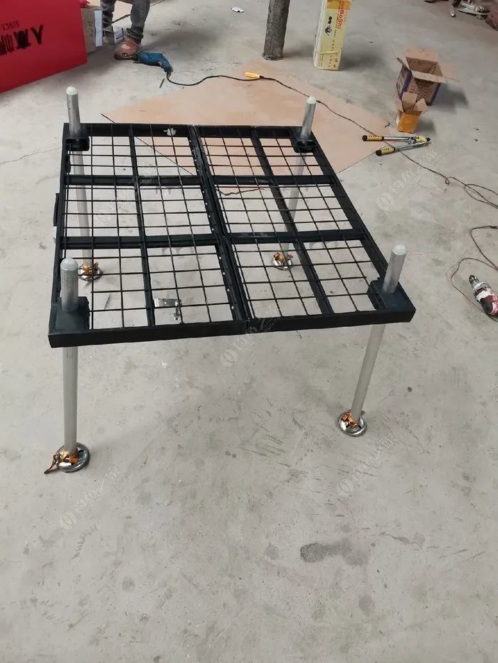 喷塑铁质钓台制作过程,学会diy渔具还用买?