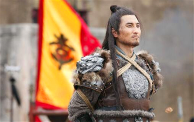 单雄信被杀时,大骂结拜的秦琼等人,为何唯独没骂程咬金?