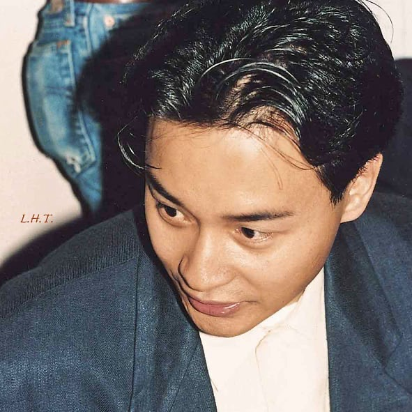 张国荣头像壁纸合集_腾讯新闻