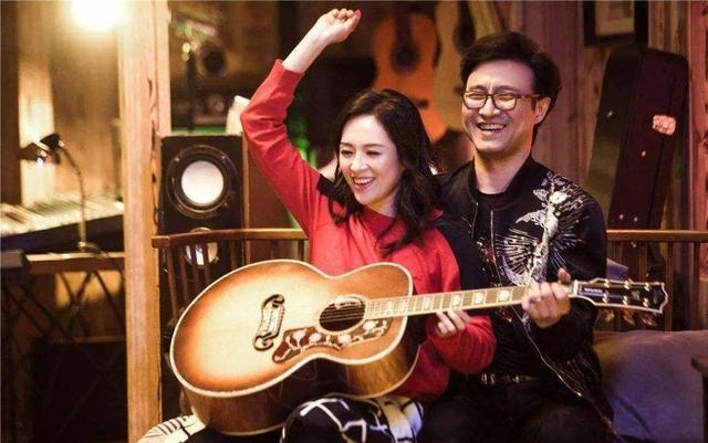 章子怡|被养女直追颜值，亲女儿却神似汪峰，章子怡带娃爬山破怀孕消息