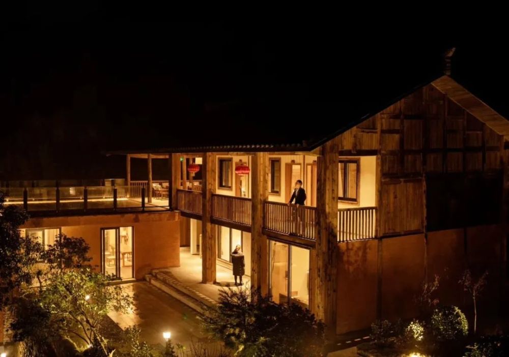 藏在瓦屋山的绝美民宿:这里有诗,有田野,这里就是梦里的远方