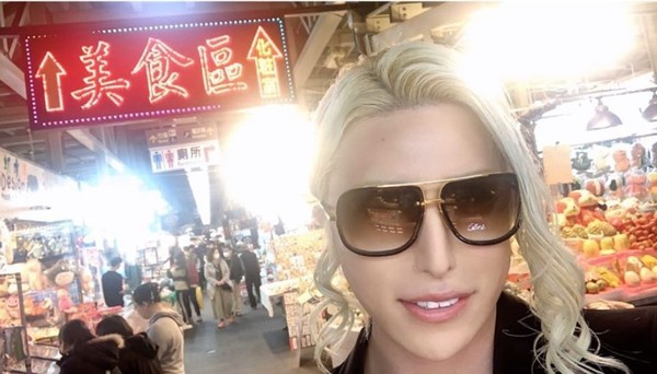 日本第一牛郎宣布歇业年赚3亿因疫情已发不出工资