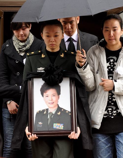 在1986年时出任国家青年女排主教练,之后更是任职中国女排教练