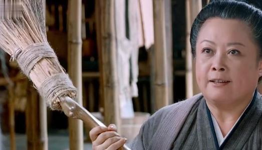 竟将其封为"扫把星",看看她做的事_腾讯新闻