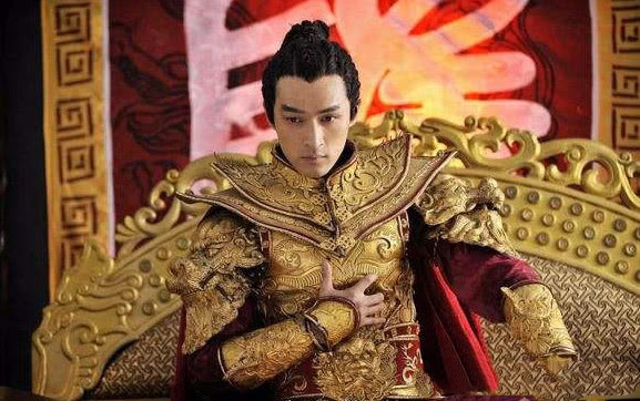 当男星们穿上盔甲胡歌的黄金甲霸气杜海涛的白银甲最喜感