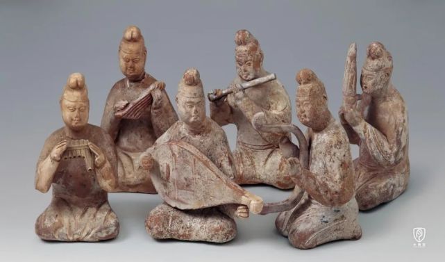 乐迷手册,教你快速辨认唐代乐手们手中的乐器|陶俑|中国国家博物馆