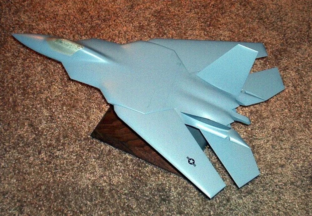 海军冷战后期是跟空军达成协议,合作开发natf战斗机和ata攻击机,natf