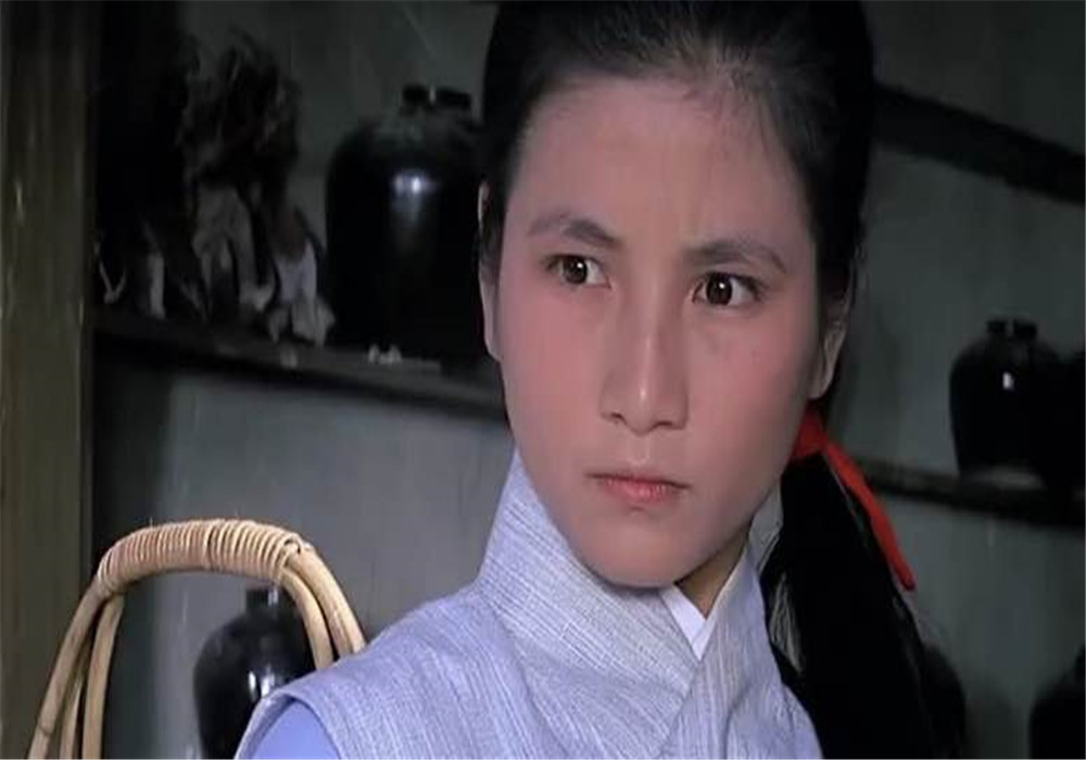 提到她的名字,你会感觉到陌生,但是你肯定看过她的作品,她就是钱似莺