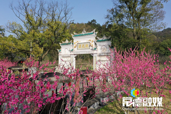 桃花源風景名勝區128元,夾山國家森林公園60元,彭山景區55元,花巖溪