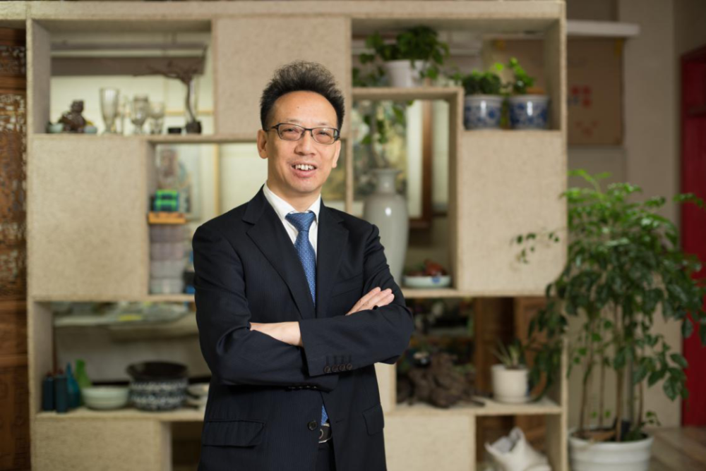 列五中学校长: 吴光平 人人有舞台,个个都精彩