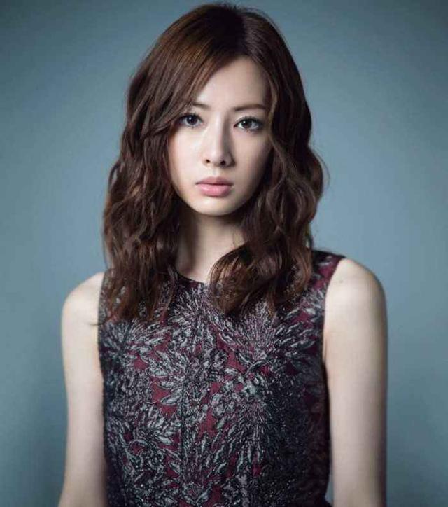 被称日本陈冠希山下智久的六个女朋友个个都是大美女