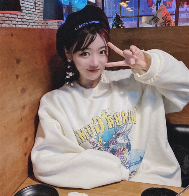 总结zoom前女友的宠物刚好在3月最后一天去世,她就在4月第一天发了