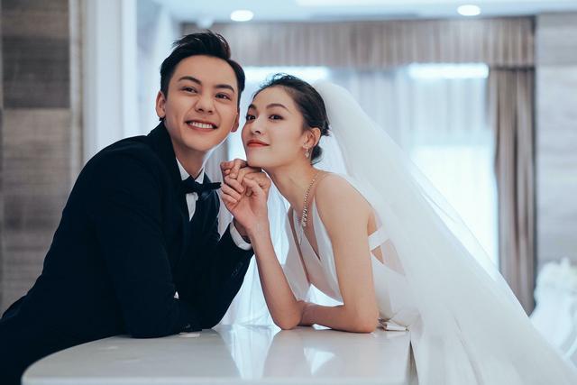 大v直播爆料被迫中断钟楚曦和外籍男友疑似恋爱是真是假