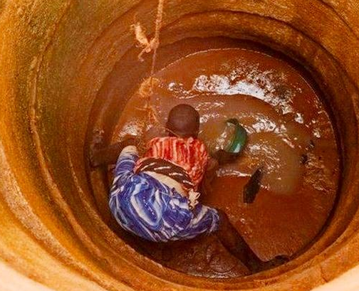 为什么非洲人宁愿渴死也不挖井,饿死也不种地?真是扶不起的阿斗