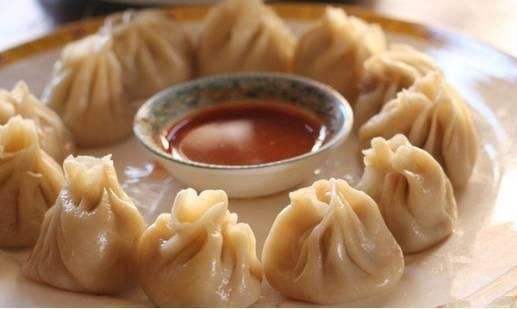 稻城亚丁美景迷人更有接地气美食让食客走不动路