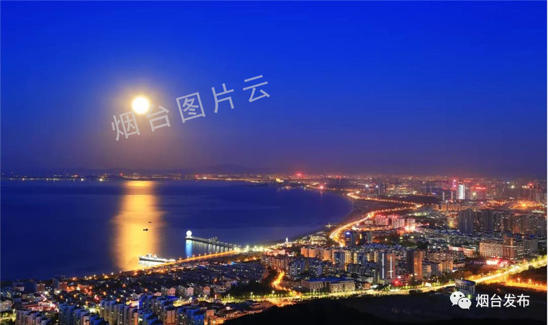 烟台月亮湾夜景图片