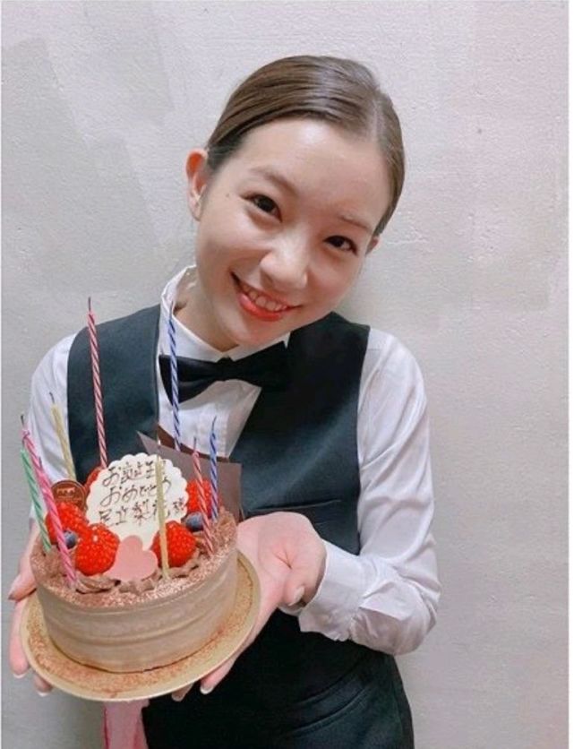 志村健因新冠状肺炎离世 足立梨花上演现实版的 人走茶凉 志村健 足立梨花 日本 娱乐