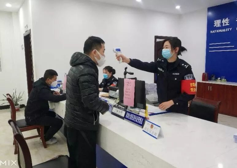 众志成城甘棠派出所全面打响疫情防控阻击战